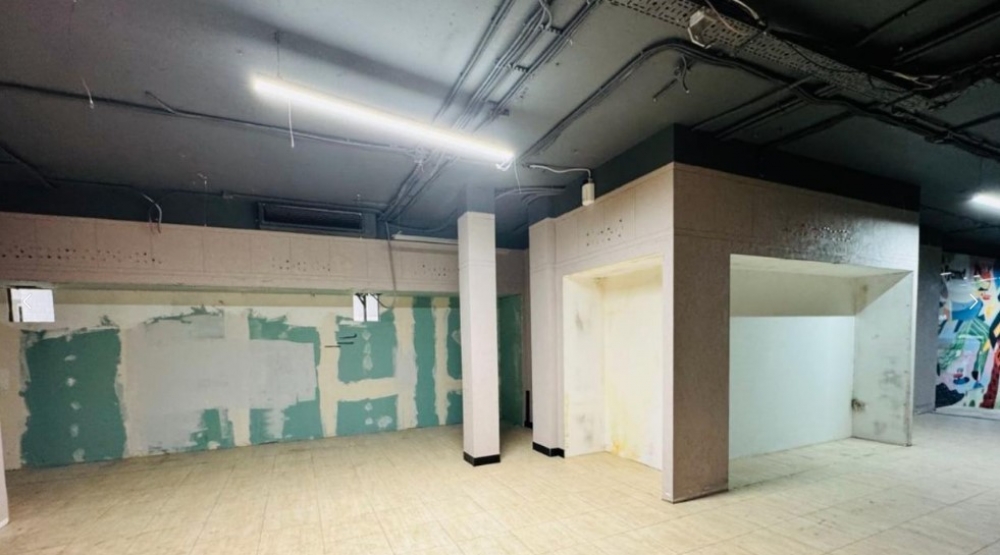 Аренда торгового помещения Жилое здание 