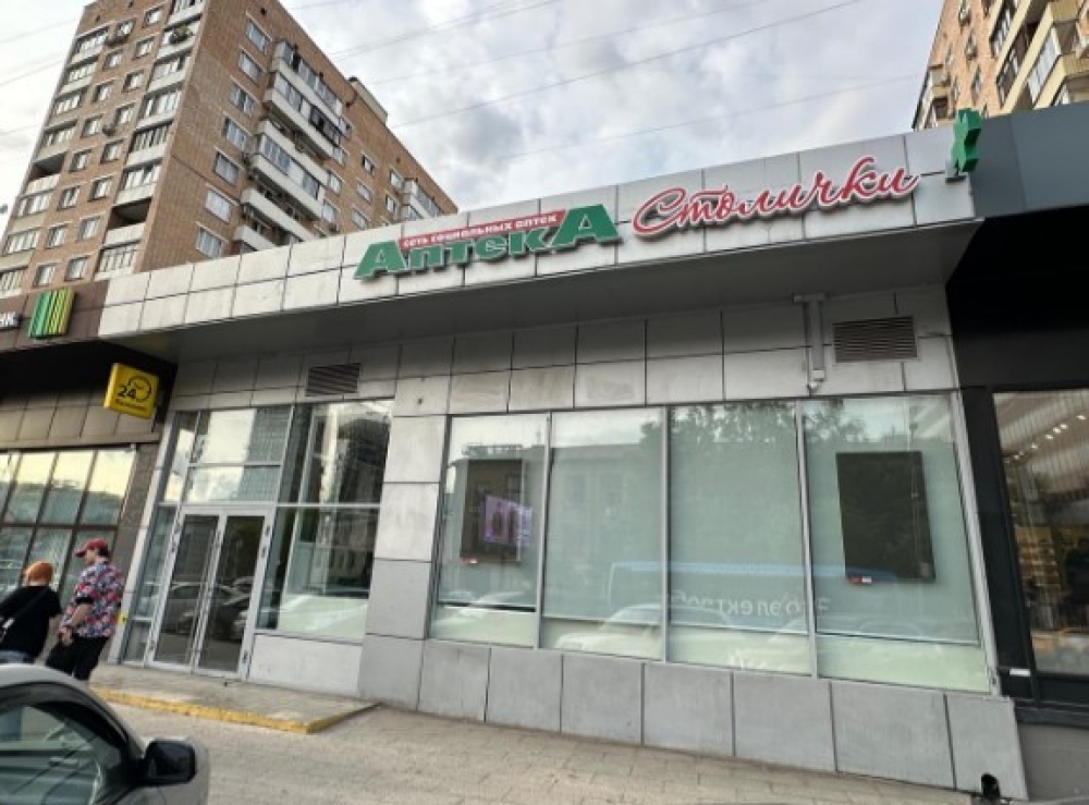 Аренда торгового помещения Жилое здание 