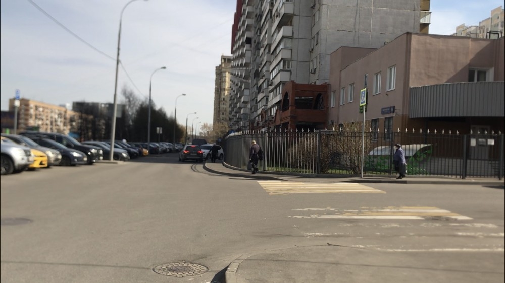 Аренда торгового помещения Жилое здание 
