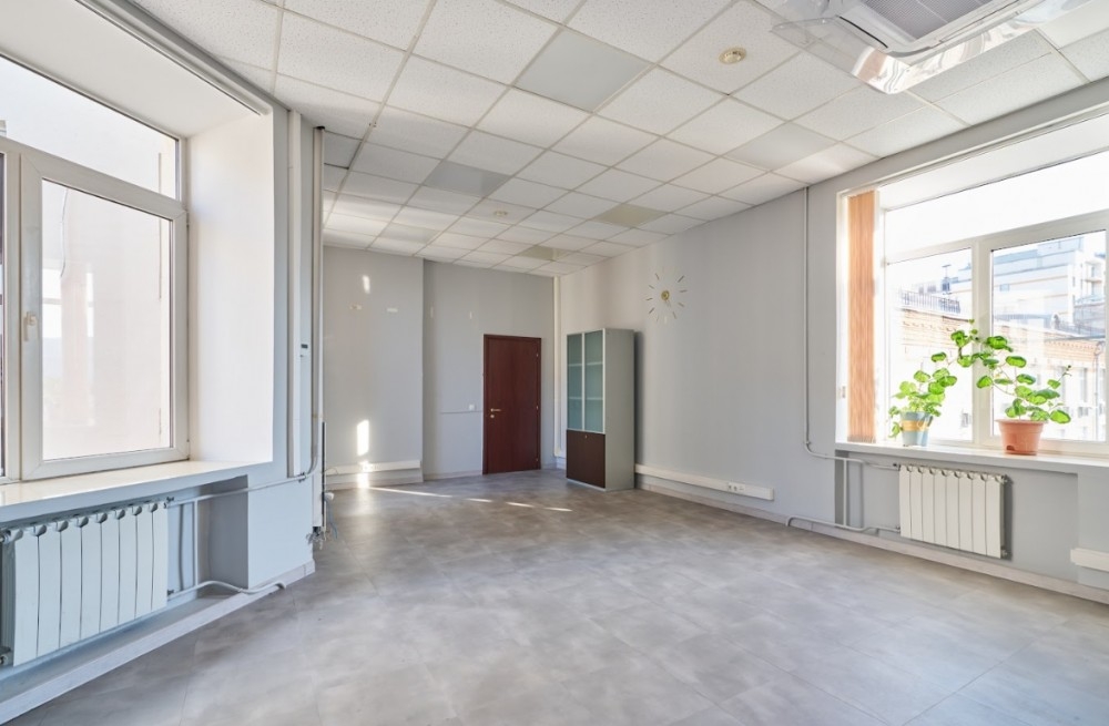 Аренда офиса Бизнес-центр «Лесная 43»