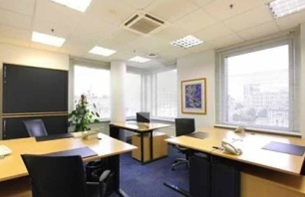 Аренда офиса Бизнес-центр «Смоленский пассаж»