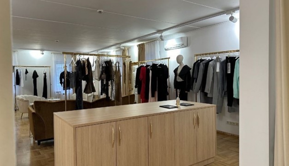 Аренда торгового помещения Административное здание 