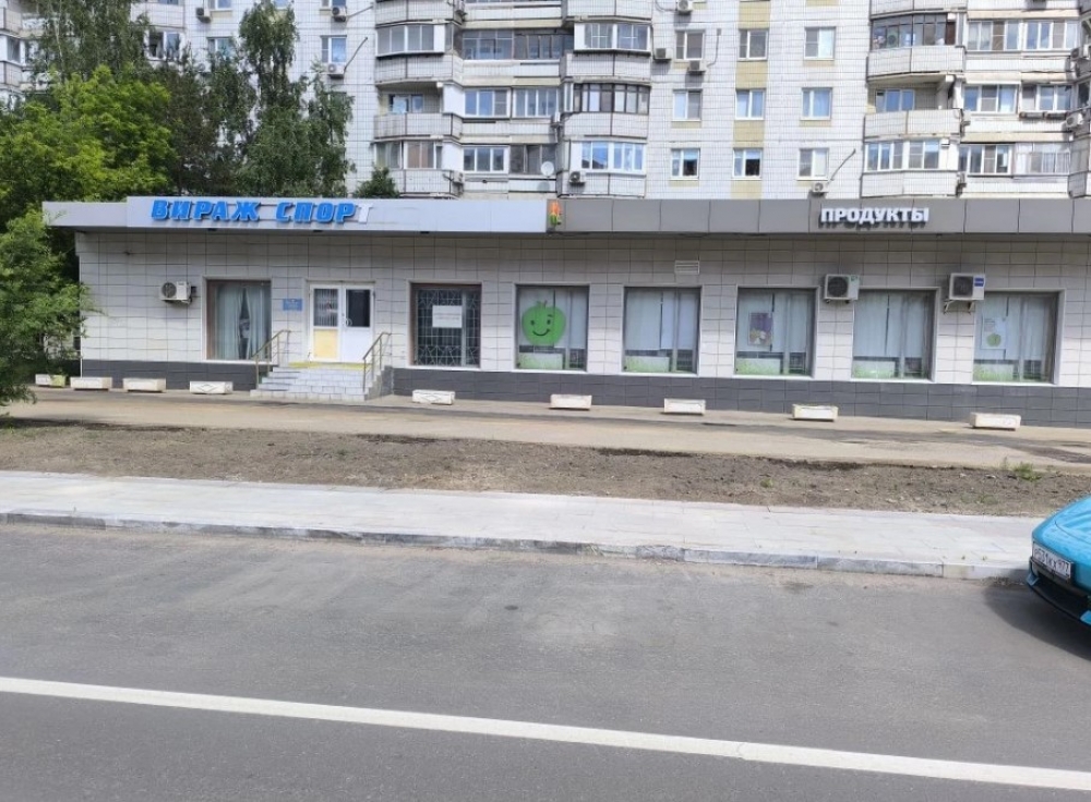 Аренда торгового помещения Жилое здание 