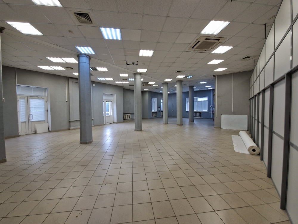 Аренда торгового помещения ОСЗ «Симферопольский 4»