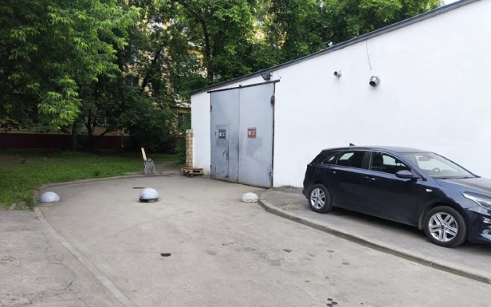 Аренда торгового помещения Административное Здание