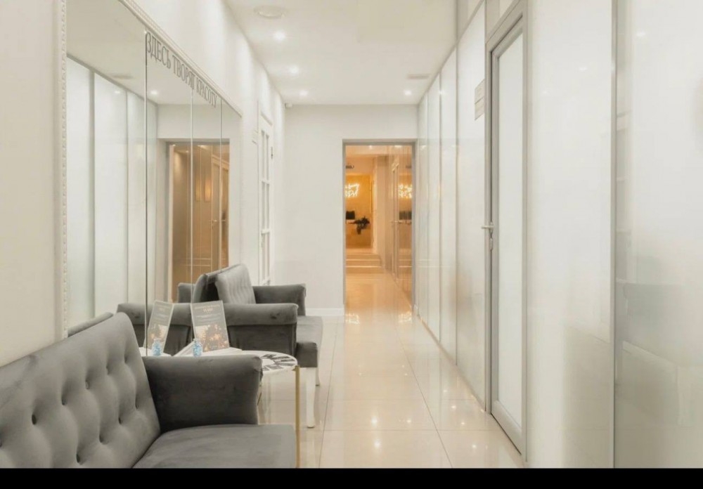 Аренда торгового помещения Жилое здание 