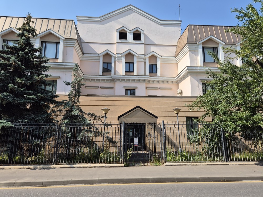 Аренда офиса Административное Здание на 1й Линии