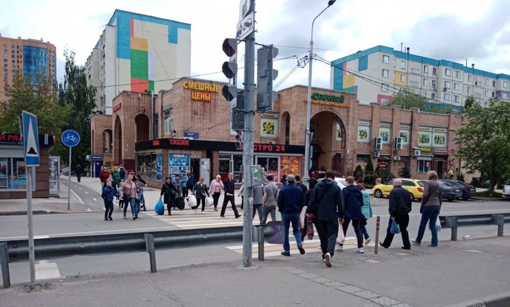 Аренда торгового помещения Жилое здание 