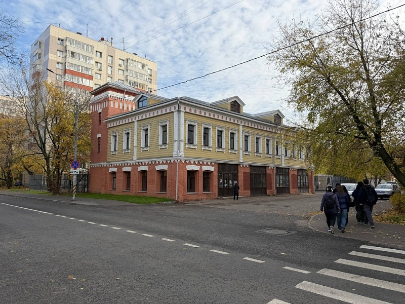 Аренда торгового помещения Особняк 