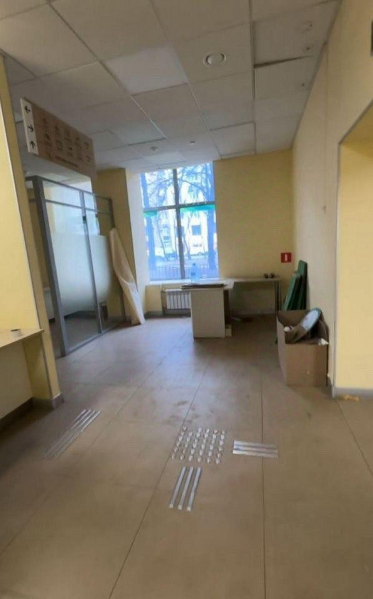 Аренда торгового помещения Жилое здание