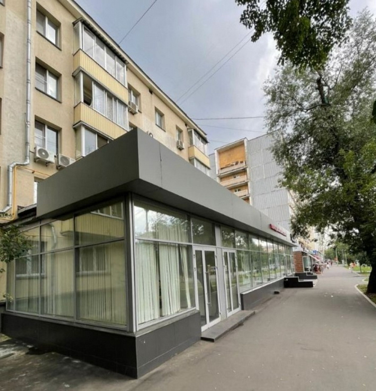 Продажа торгового помещения Жилое здание 