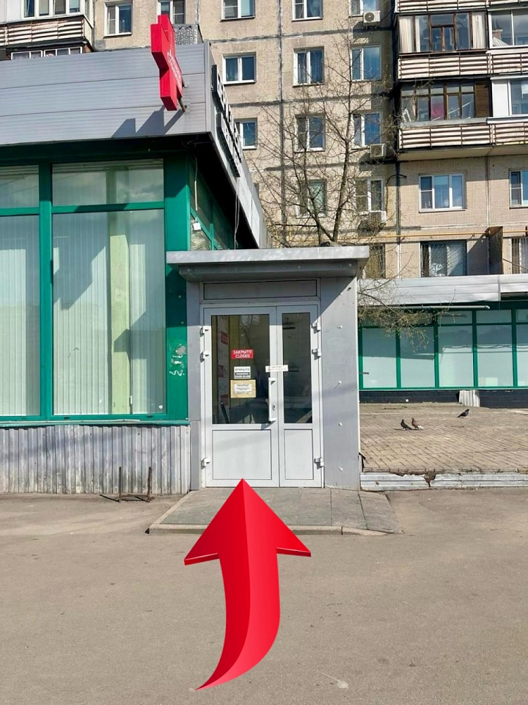 Аренда торгового помещения Жилое здание 