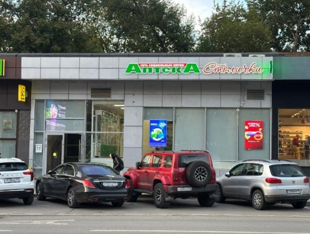 Аренда торгового помещения Жилое здание 