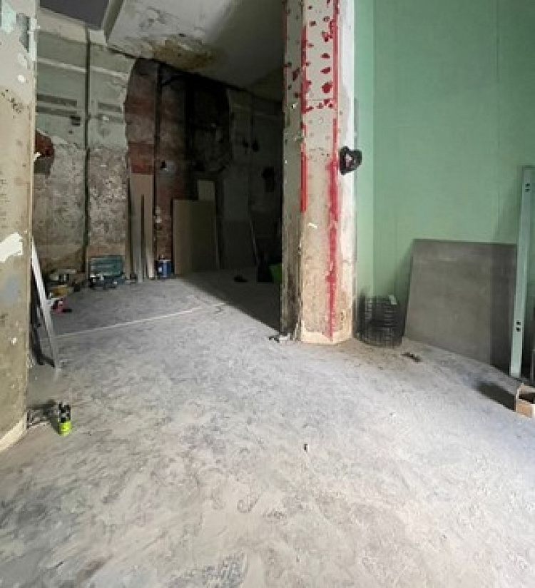 Аренда торгового помещения Жилое здание 