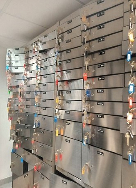 Аренда торгового помещения Жилое здание 