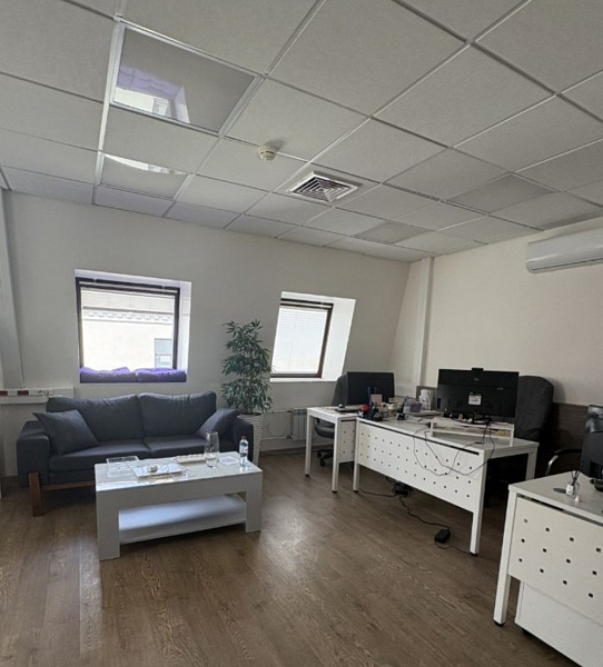 Аренда офиса Особняк «Докучаев 8»