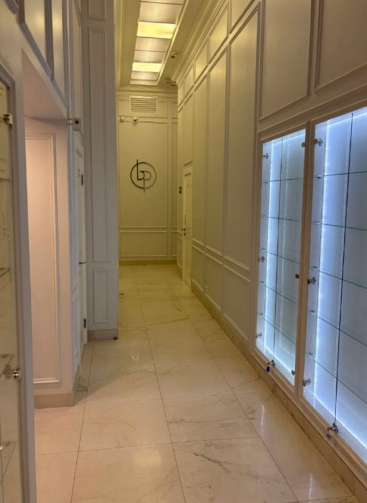 Продажа торгового помещения ЖК 