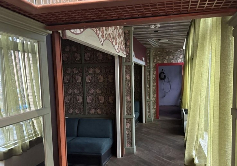 Аренда торгового помещения Жилое здание 