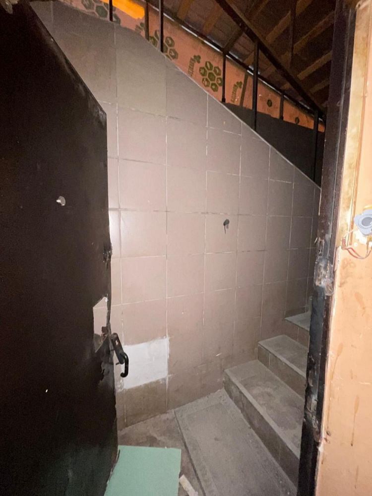 Аренда торгового помещения Жилое здание 