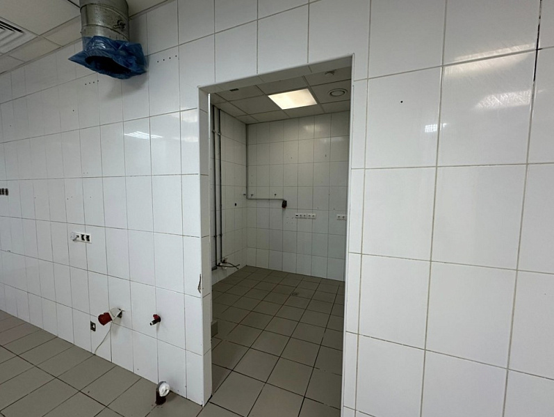 Аренда торгового помещения Бизнес-центр «Башня на набережной»