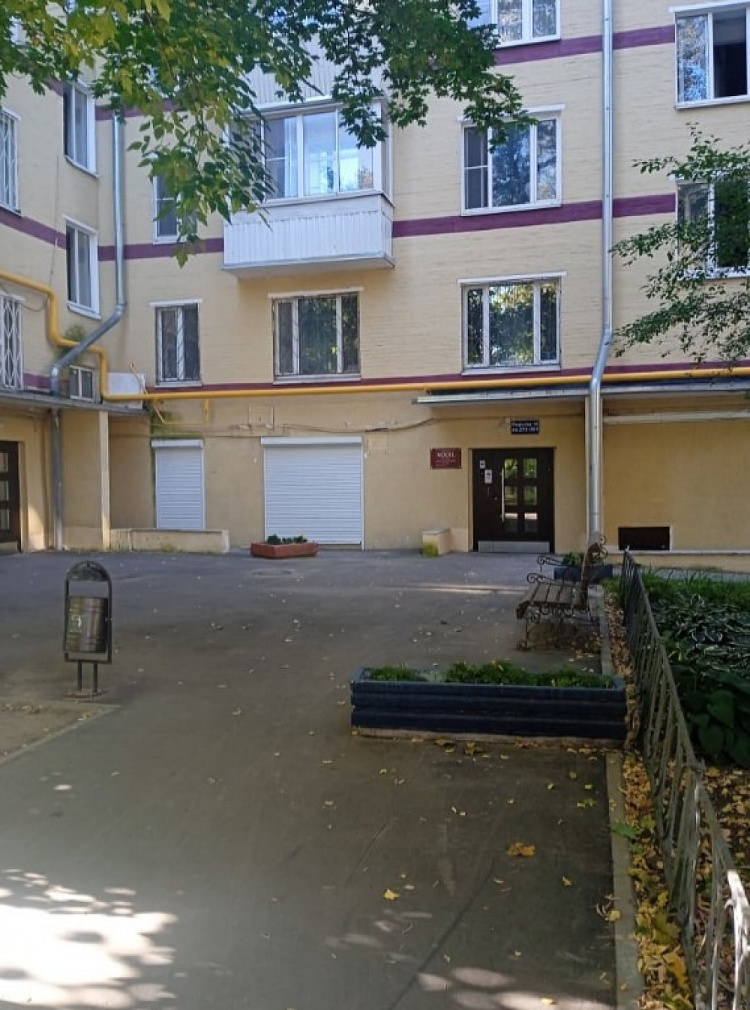 Продажа торгового помещения Жилой дом 