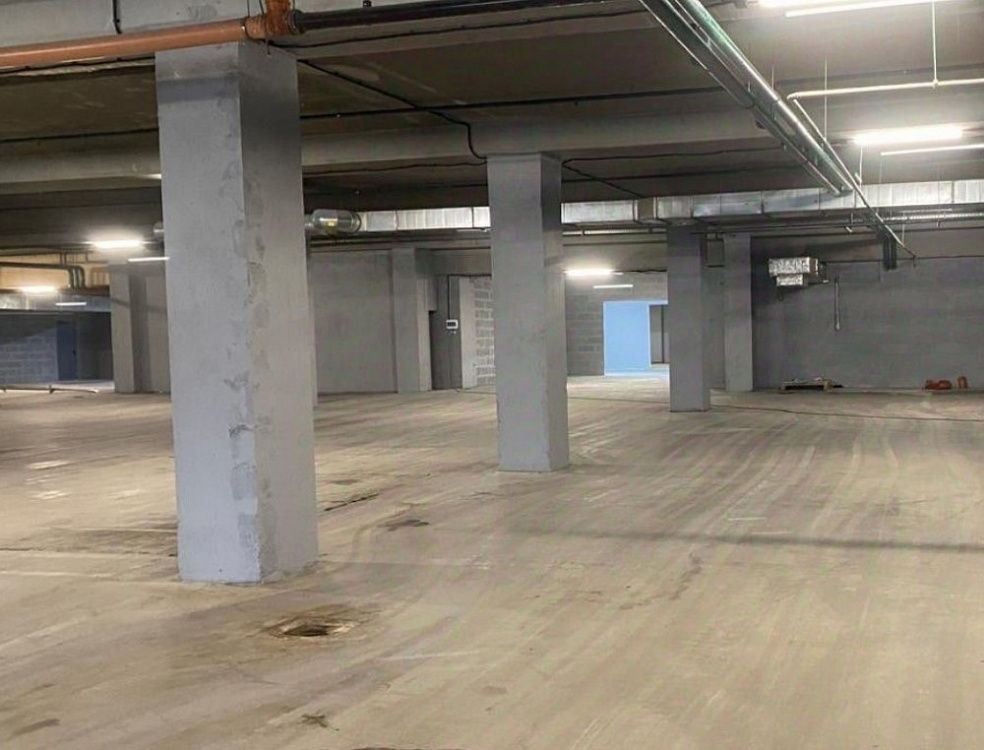 Аренда торгового помещения Бизнес-центр «Автомолл»