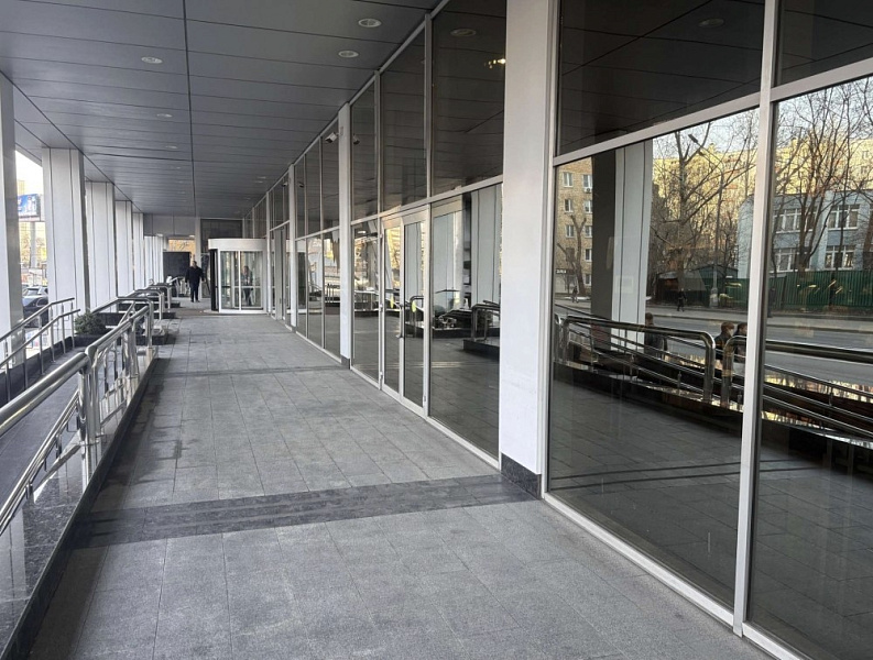 Аренда торгового помещения Бизнес-центр «Северное сияние»