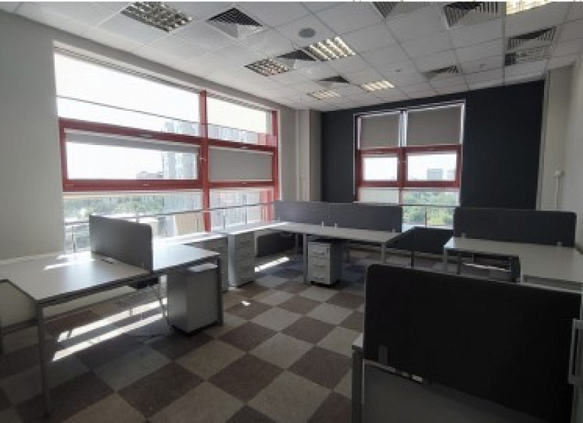 Аренда офиса Торгово-офисный центр «Снежная 26»