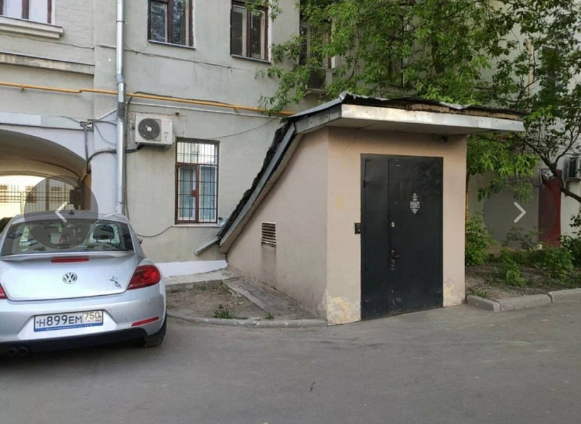 Аренда торгового помещения Жилое здание 