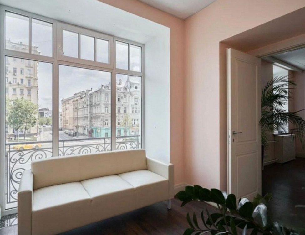 Аренда офиса Бизнес-центр «Земляной 4 с1»