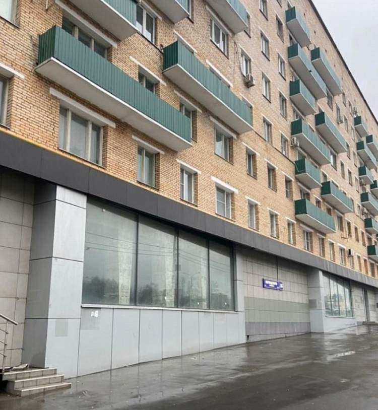 Аренда торгового помещения Жилое здание 