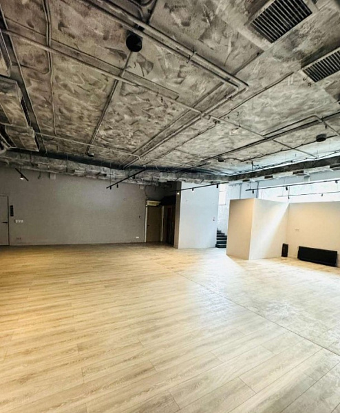 Аренда торгового помещения Бизнес-центр «Эрмитаж Плаза»