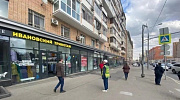 Аренда торгового помещения Жилое здание 