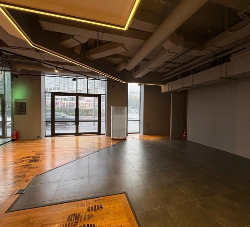 Аренда торгового помещения Бизнес-центр «Олимпик Холл»