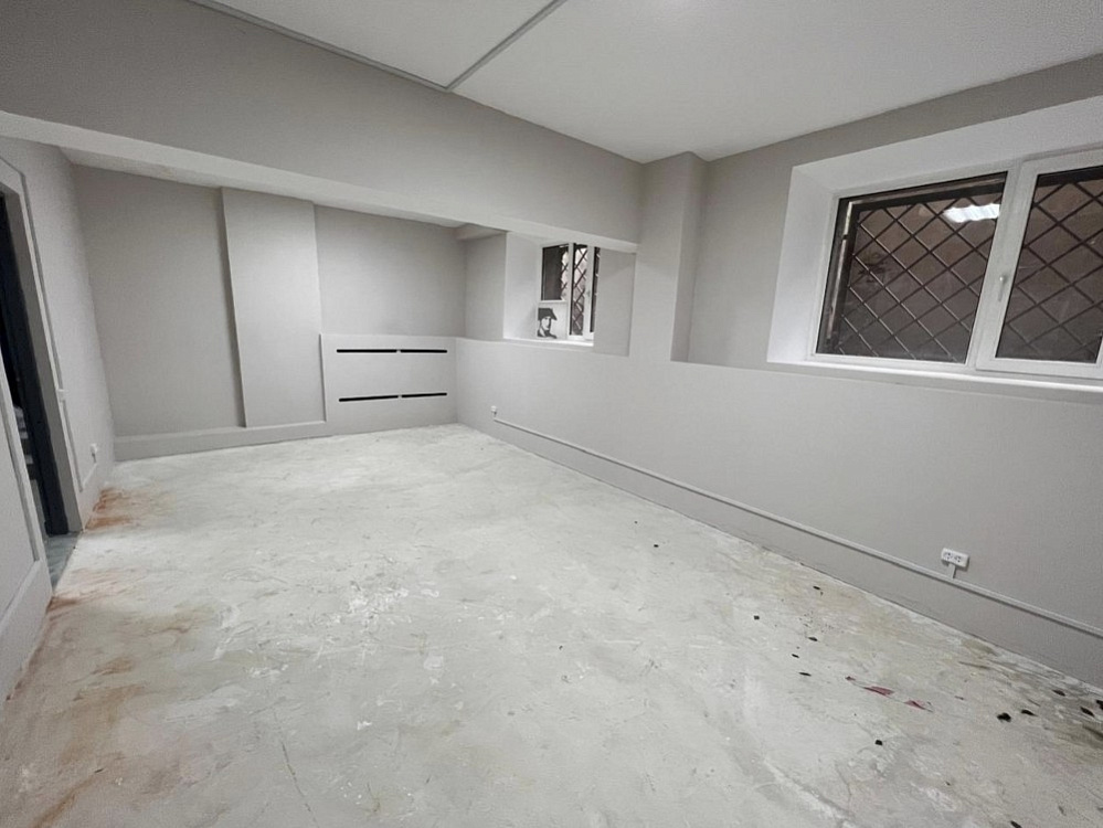 Аренда торгового помещения Жилой дом 