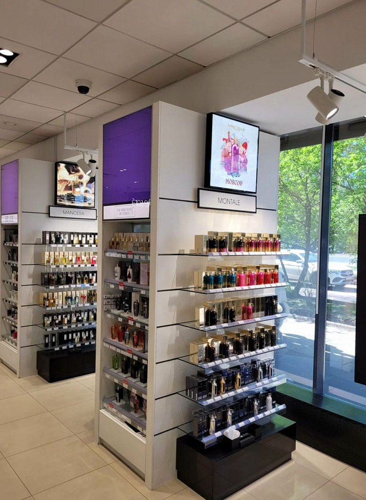 Аренда торгового помещения Жилое здание «Комсомольский 27 с5»