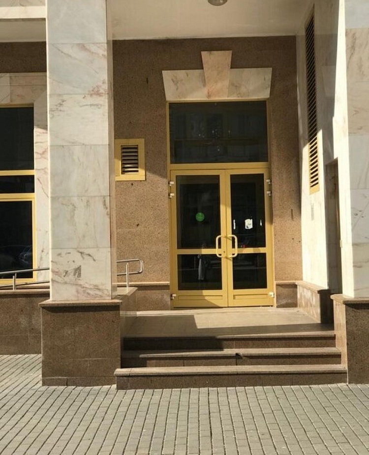 Продажа торгового помещения ЖК 