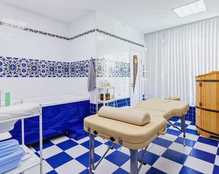 Продажа торгового помещения Жилое здание  