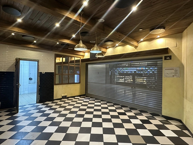 Аренда торгового помещения Бизнес-центр «Башня на набережной»