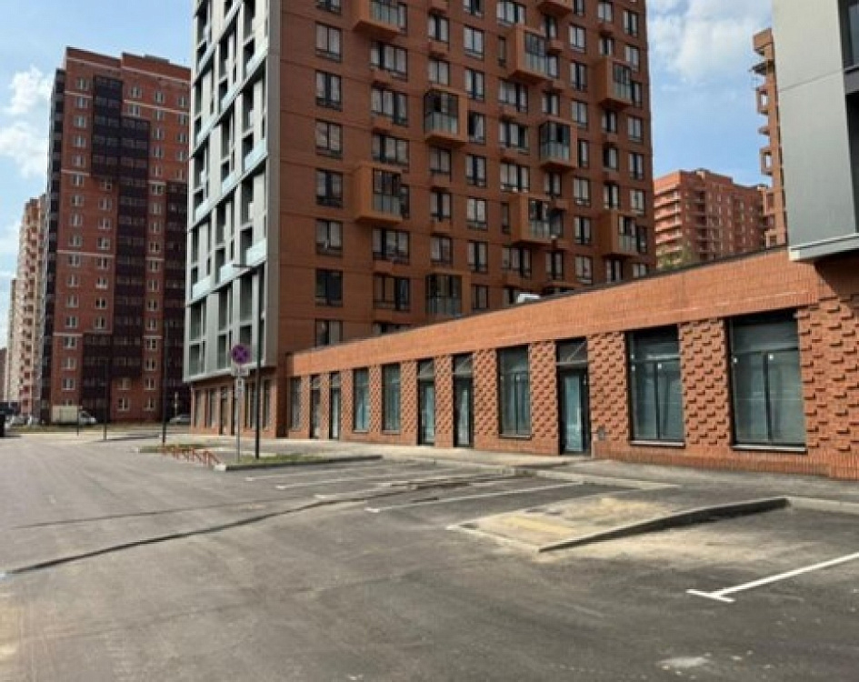 Продажа торгового помещения ЖК 