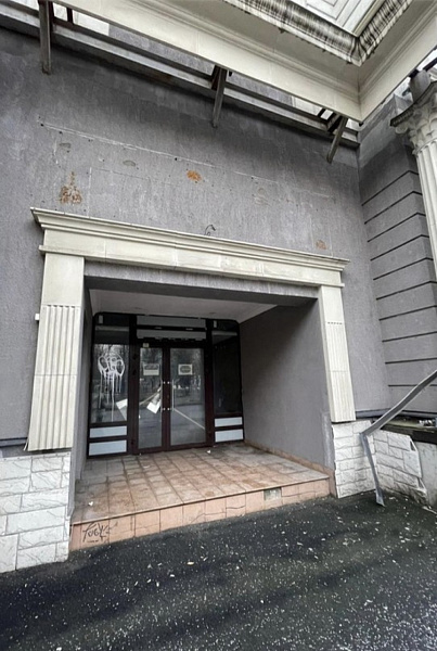 Продажа торгового помещения Административное здание 