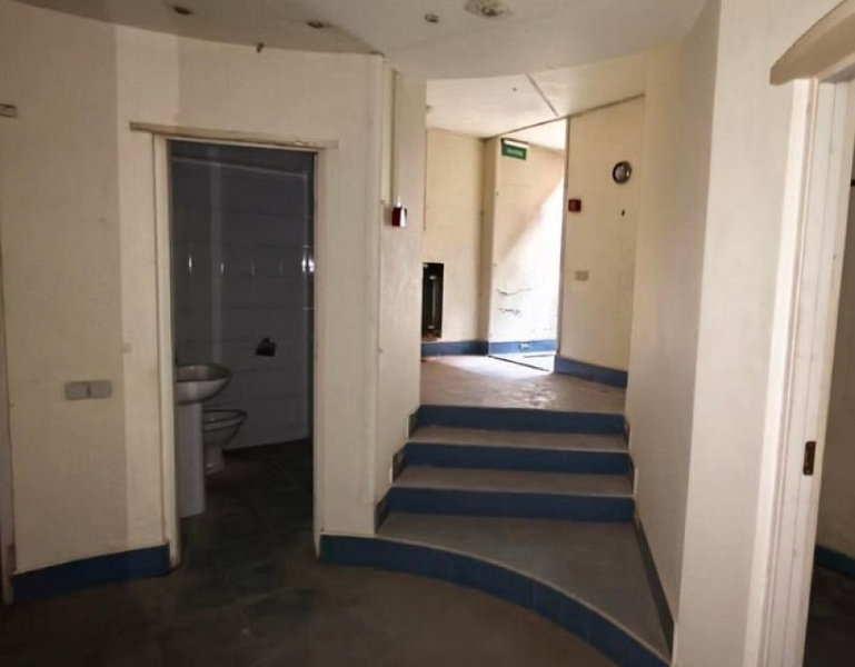 Аренда торгового помещения Жилое здание 