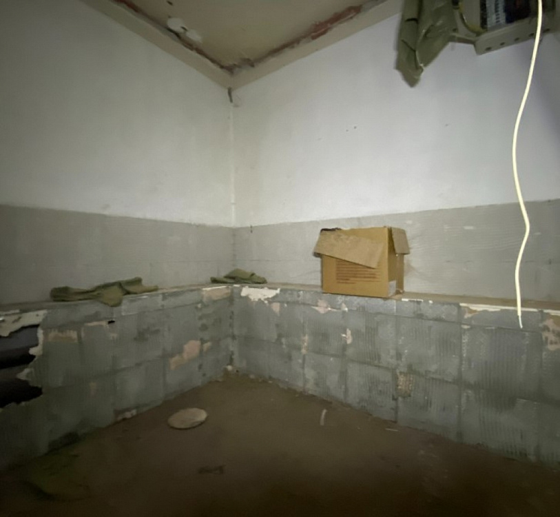 Продажа торгового помещения Жилое здание 