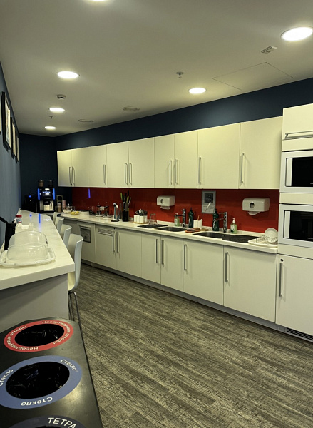 Аренда офиса Бизнес-центр «Легенда Цветного»