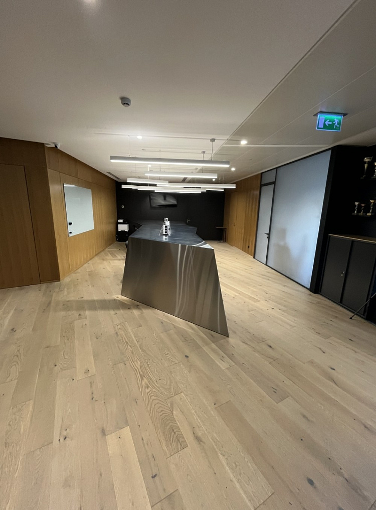 Аренда офиса Бизнес-центр «Легенда Цветного»