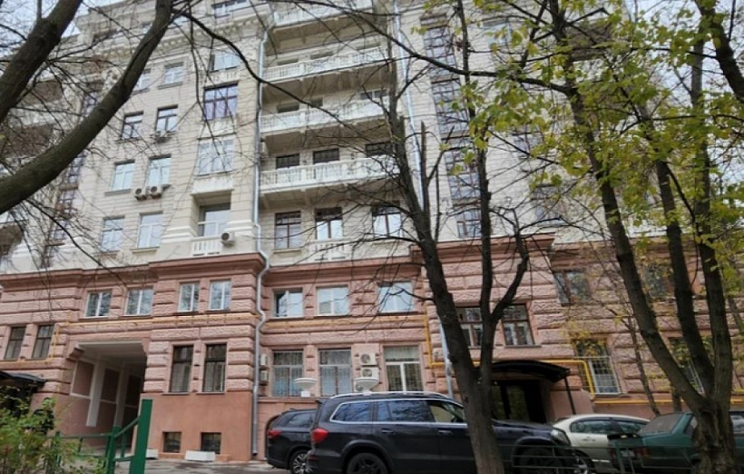 Продажа торгового помещения Жилой дом