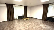 Продажа торгового помещения Жилое здание 