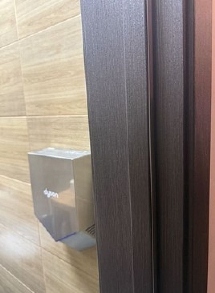 Продажа торгового помещения Жилой дом 