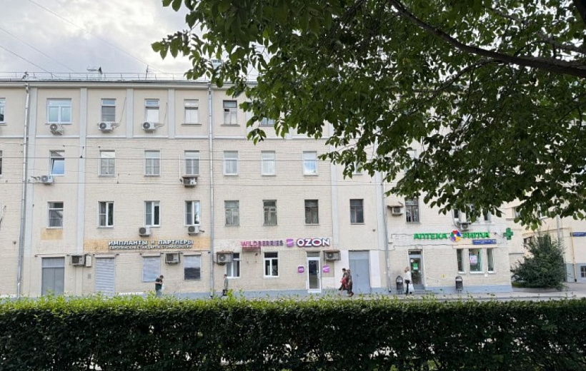 Аренда торгового помещения Жилой Дом на Новокузнецкой улице