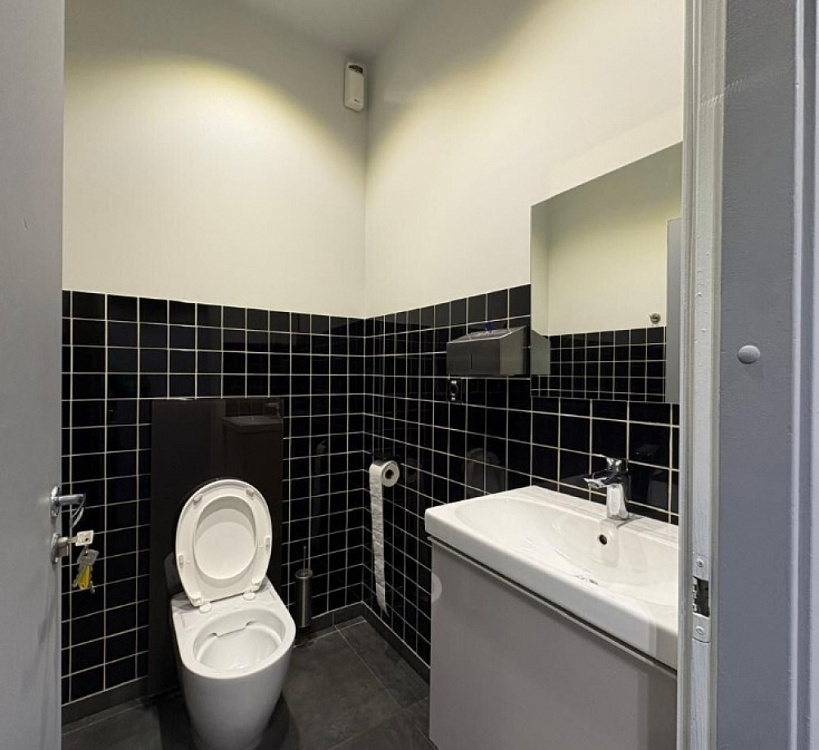 Аренда торгового помещения Бизнес-центр «Олимпик Холл»